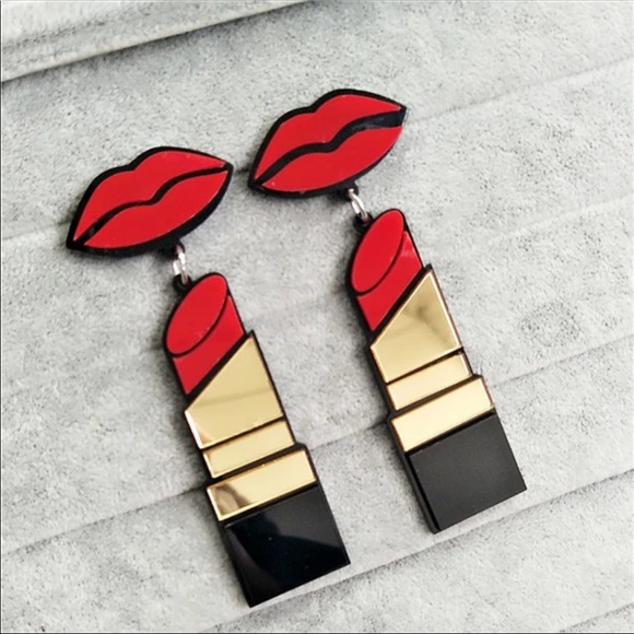 🔴 3/30$ Oversized Fun Lipstick Lips Earrings - Picture 2 of 4